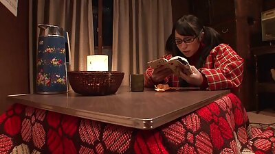 Helvetin naapurini povekas äiti