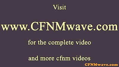 Blondi teini nussii mehukas päällä ensimmäinen päivä