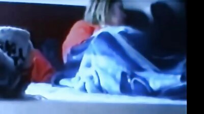 Povekas teini moans ääneen kun taas perseestä kova