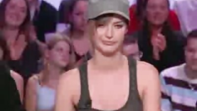 Seksikäs blondi sihteeri puhuu hänen pomonsa hardcore -seksi