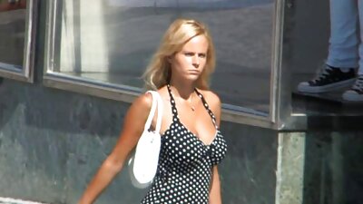 Äiti saaliit rakastaja helvetin hänen söpö tytär