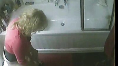Poika jäi ystävien äidille siivoamaan kylpyhuonetta
